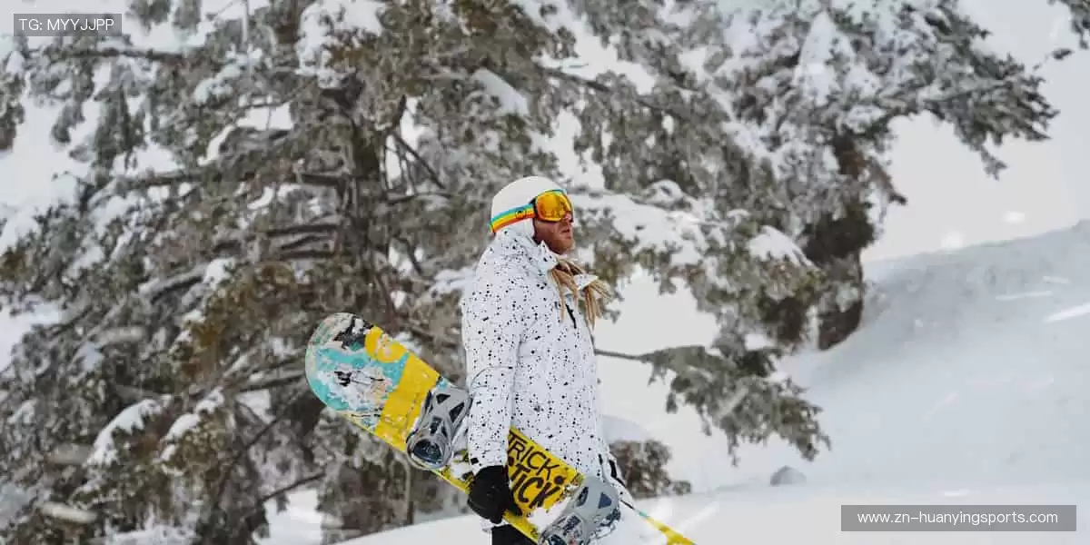 👕限量潮品，实力见证！用细节诠释你对体育的极致追求！
